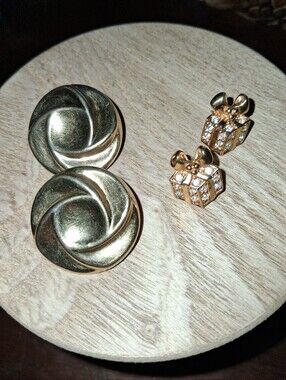 Set Of Vintage Gold Tone Stud Earrings